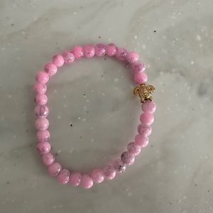 New stretchy Beaded Bracelet with Turtle Charm